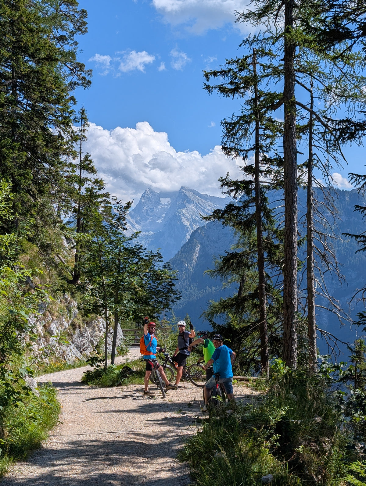 (E-) Bike Tour